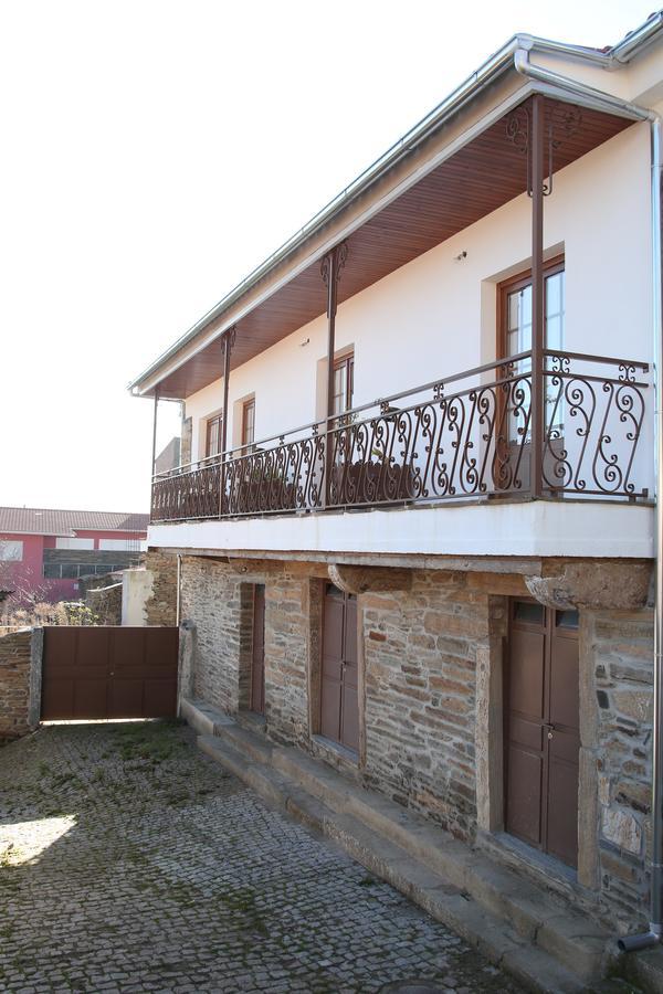 토레드몽코보 Casa Do Ti Latoeiro 게스트하우스 외부 사진